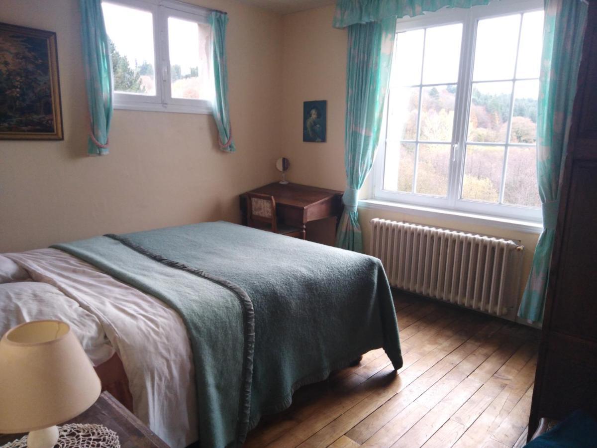 Holiday home En Bordure De Foret Belle-Isle-en-Terre